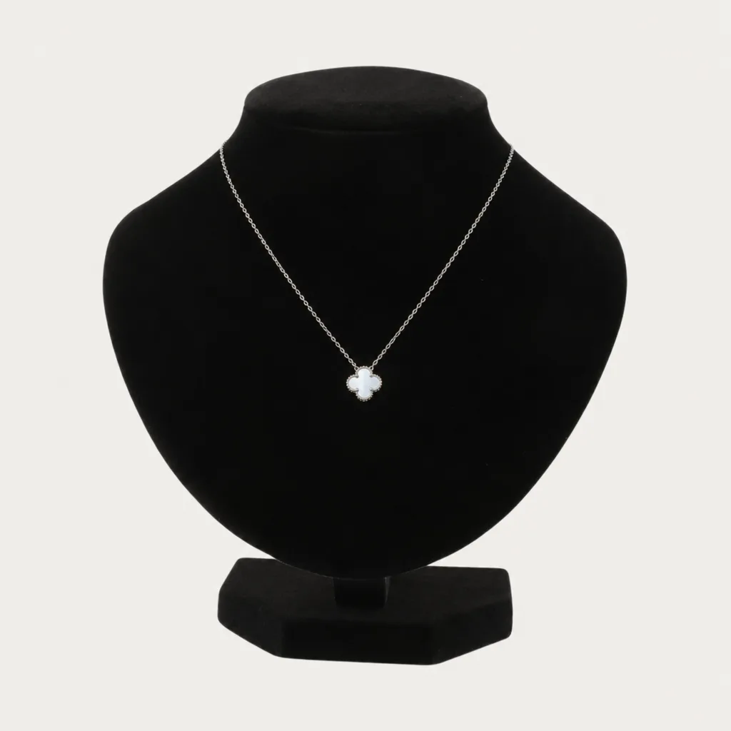 Klöver Halsband