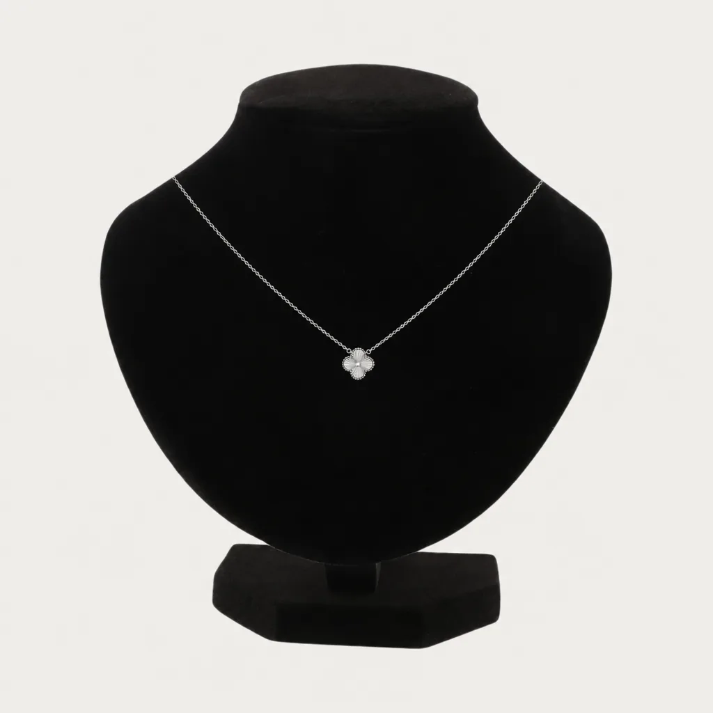 Klöver Halsband