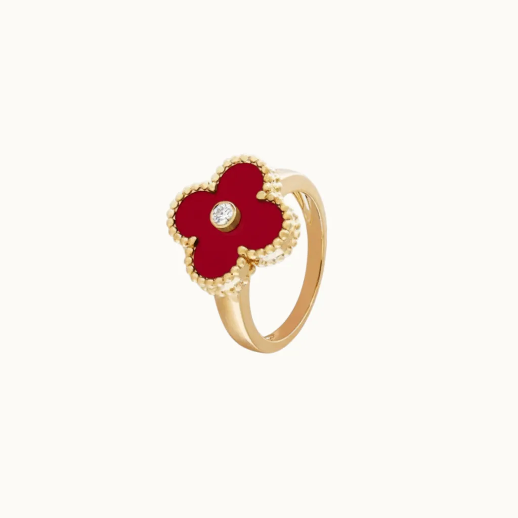 Klöver ring