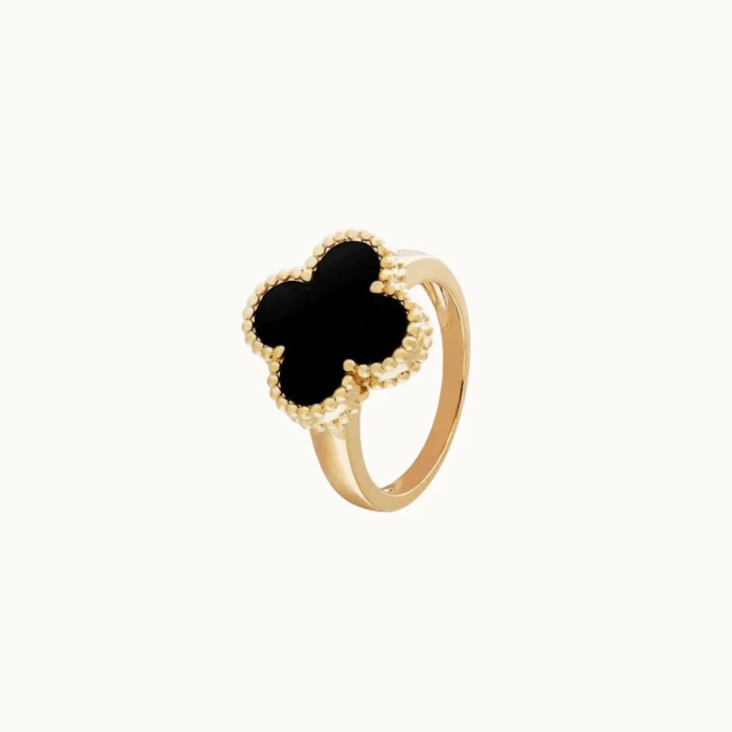 Klöver ring