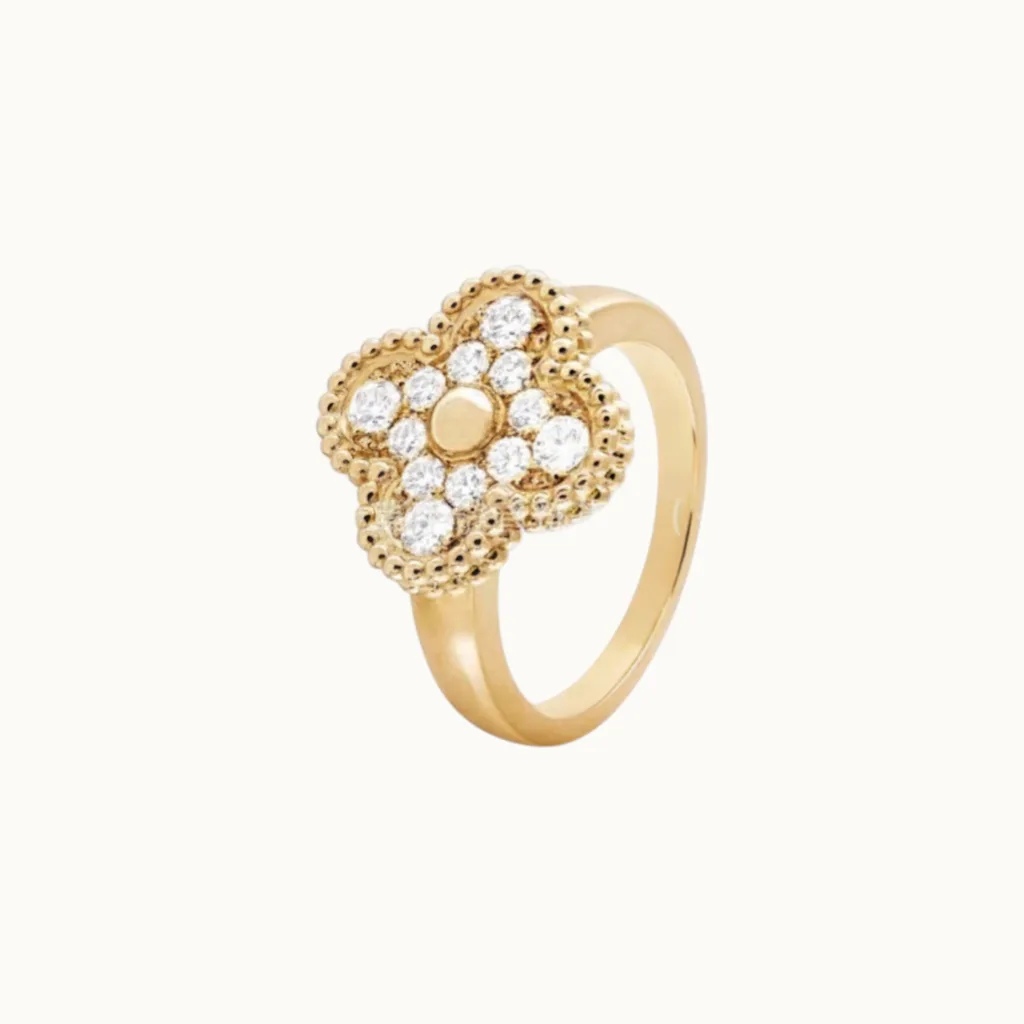 Klöver ring